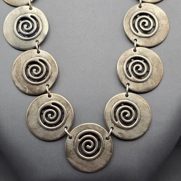 VTG Swirl Disc Medallion Statement Necklace 16" Antique Silver-Plate Adjustable - Picture 12 of 13